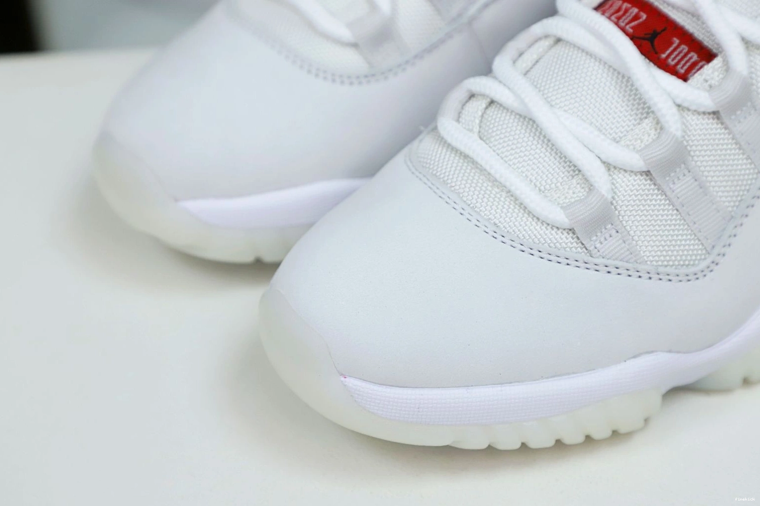 PLATINUM XI RETRO JORDAN 11 TINT AIR 1005